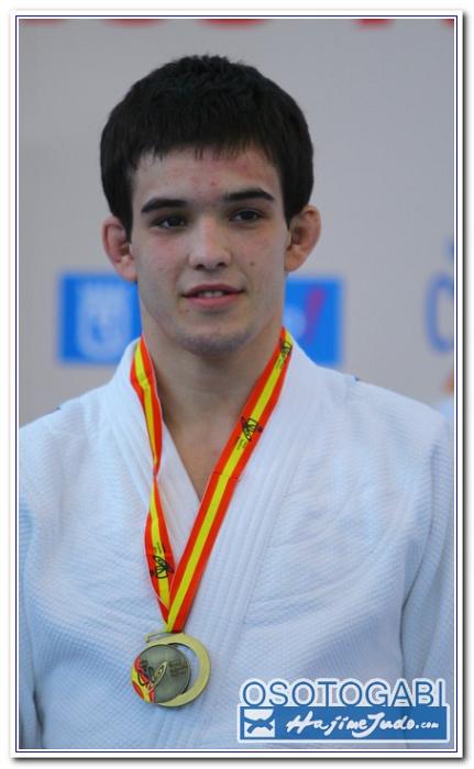 CEU 2011 900028